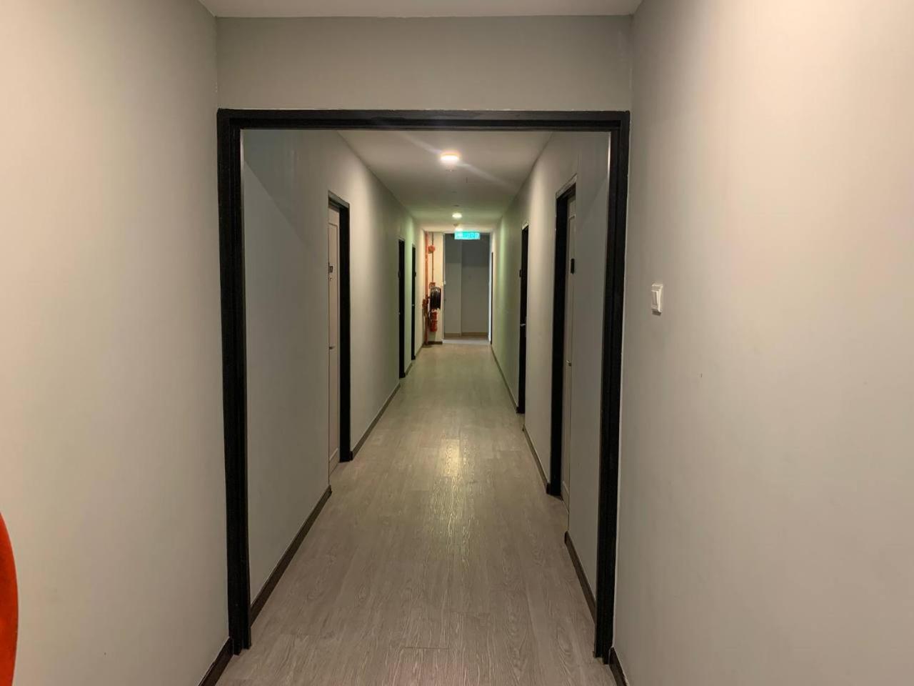 The Daily Hotel Kota Kinabalu Exteriör bild